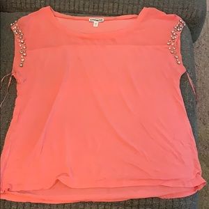 Light pink/ peach express shirt